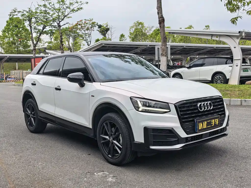 Audi Q2L 2021 35 TFSI fashionable and dynamic купить на сайте DeffCars