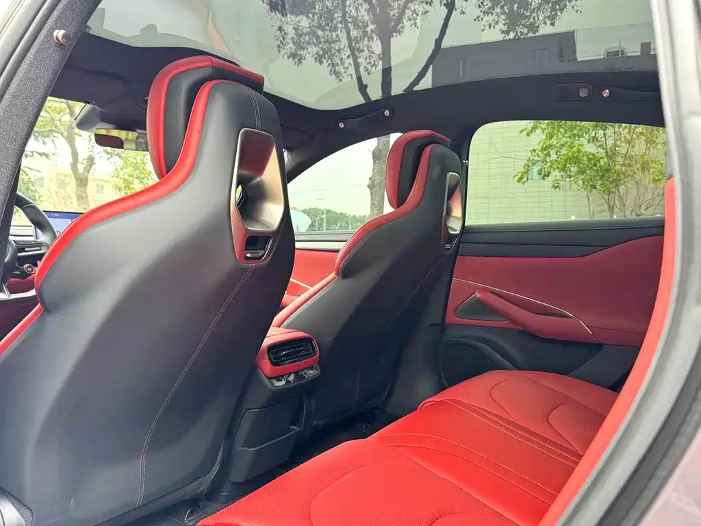 Xiaomi SU7 2024 rear-wheel drive long-range smart driving version купить на сайте DeffCars