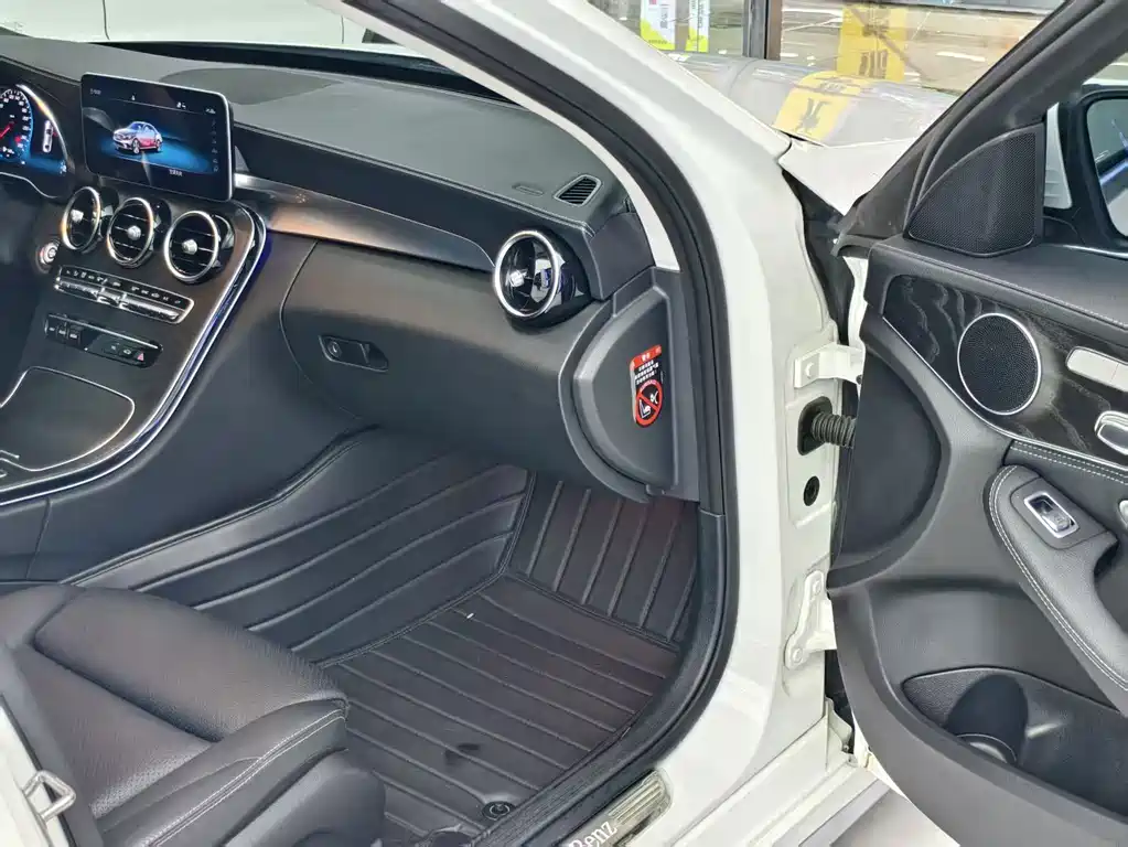 Mercedes-Benz C-Class 2020 facelift C 260 L sports version купить на сайте DeffCars