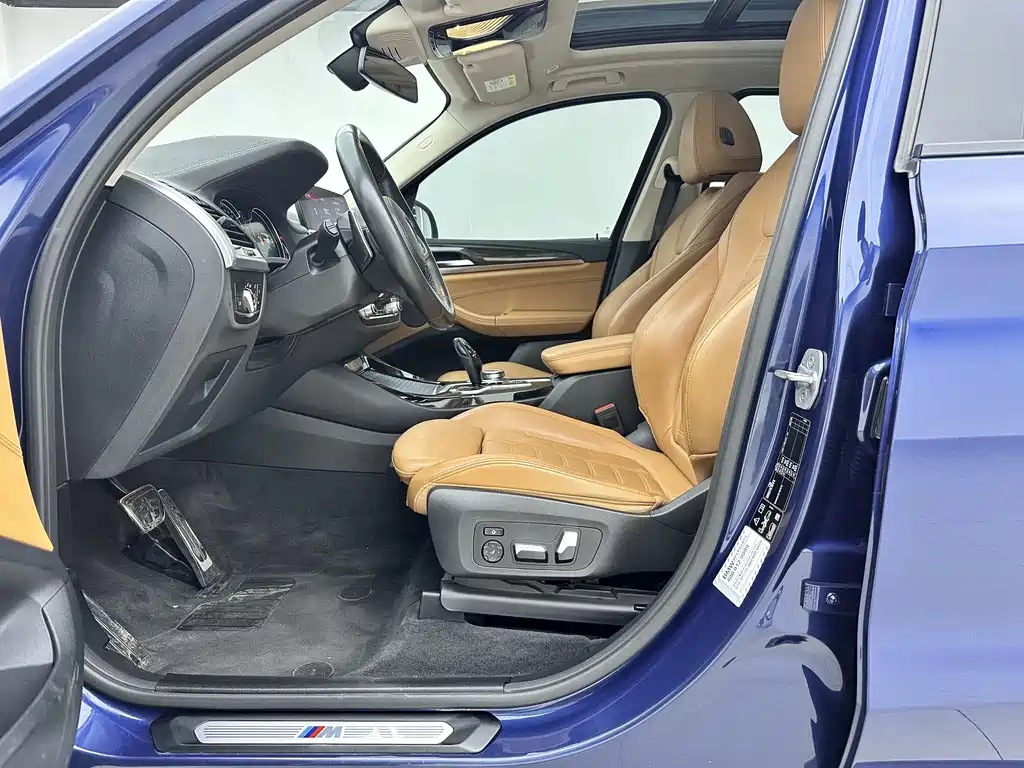 BMW X3 2019 xDrive30i leading M sports package купить на сайте DeffCars