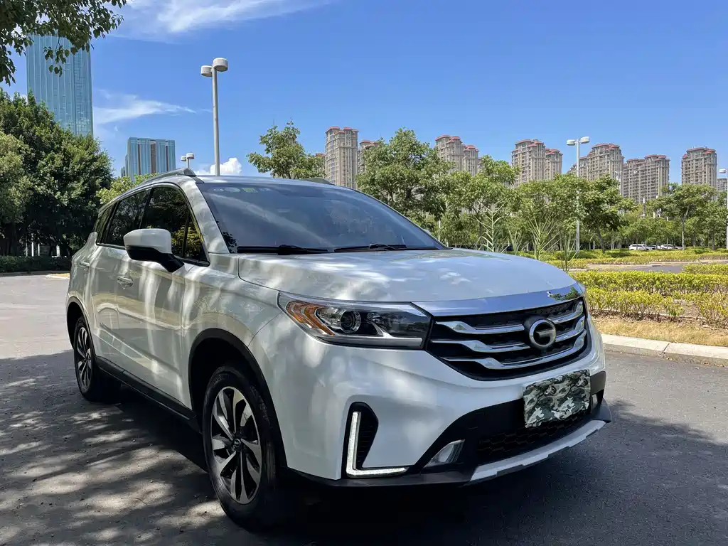 Trumpchi GS4 2018 235T automatic two-wheel drive elite version купить на сайте DeffCars