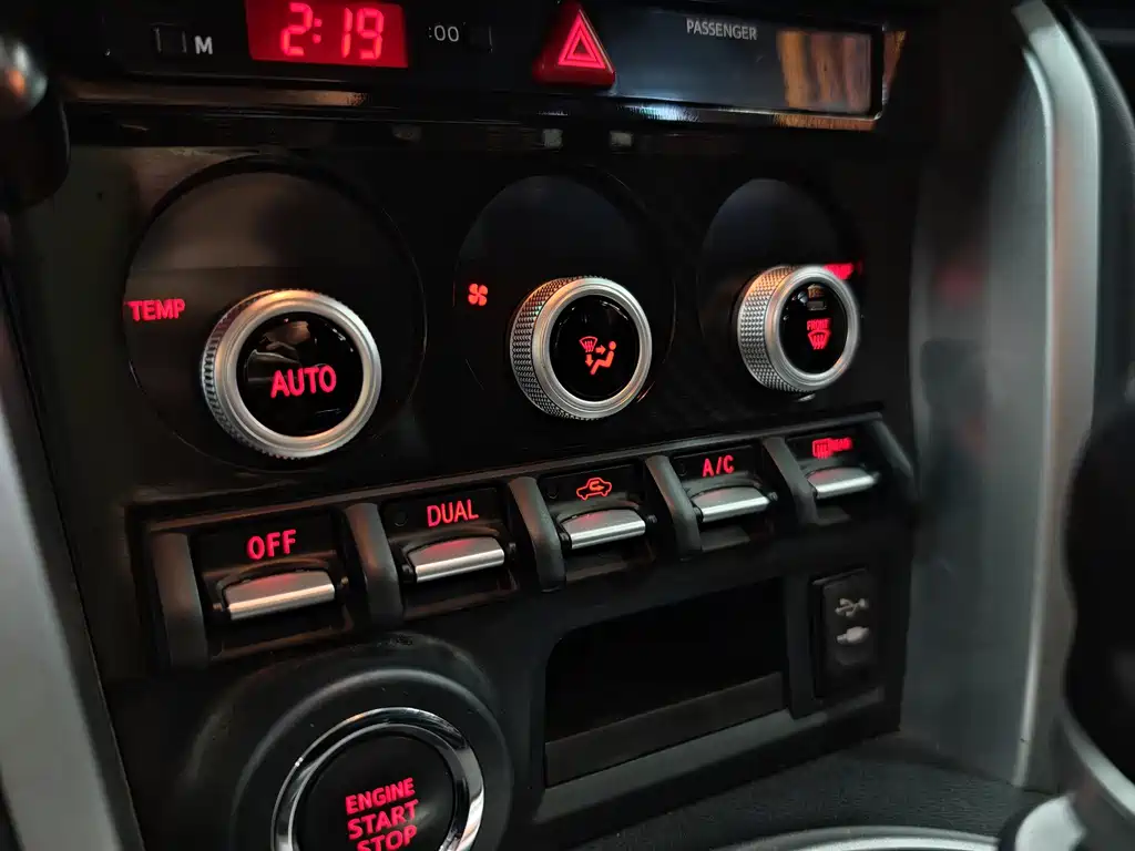 Subaru BRZ 2020 2.0L manual type-RS version купить на сайте DeffCars