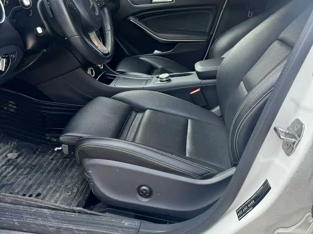 Mercedes-Benz GLA 2018 GLA 200 Dynamic купить на сайте DeffCars
