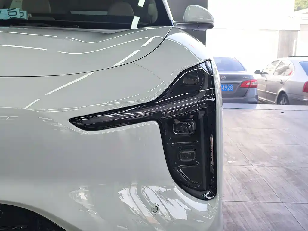 Zhiji LS6 2026 Pure Electric Max купить на сайте DeffCars