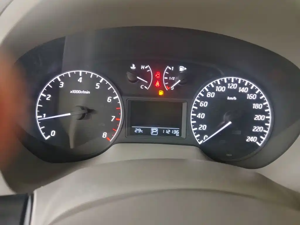 Sylphy 2014 1.6XV CVT Exclusive Edition купить на сайте DeffCars