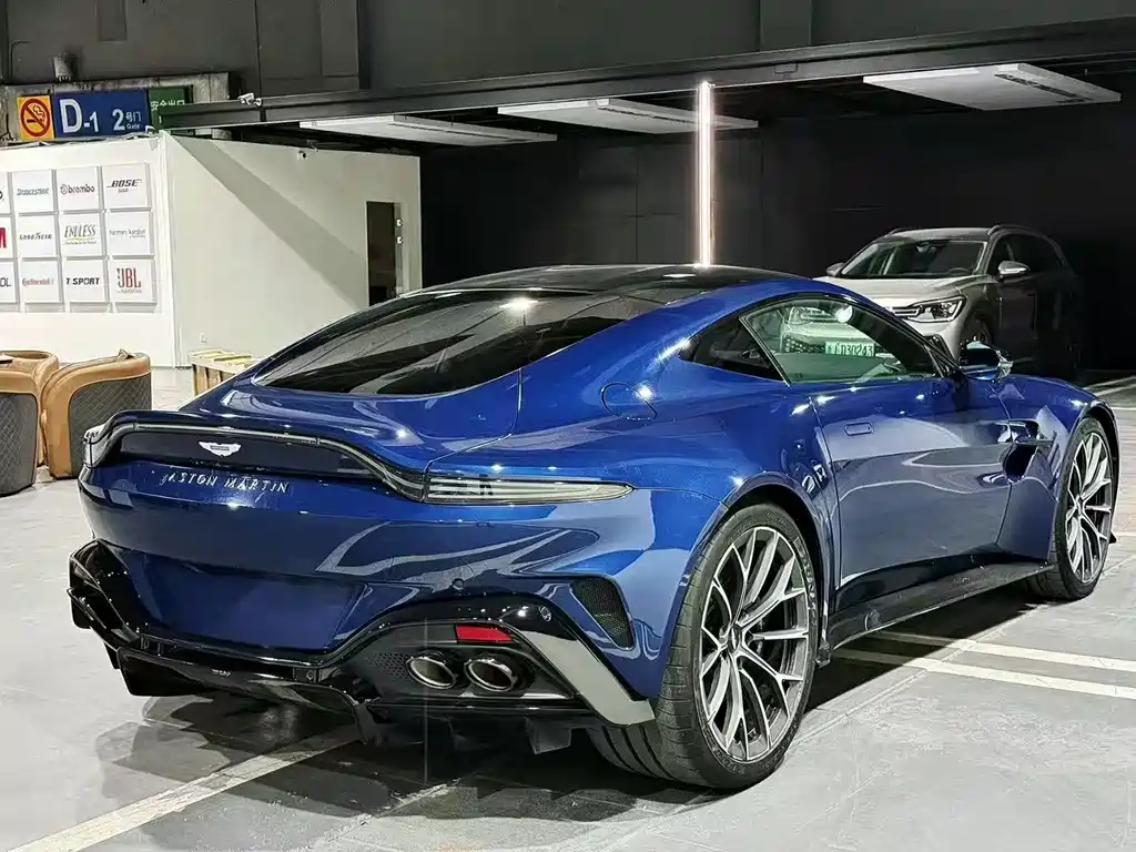 V8 Vantage 2024 4.0T V8 Coupe купить на сайте DeffCars