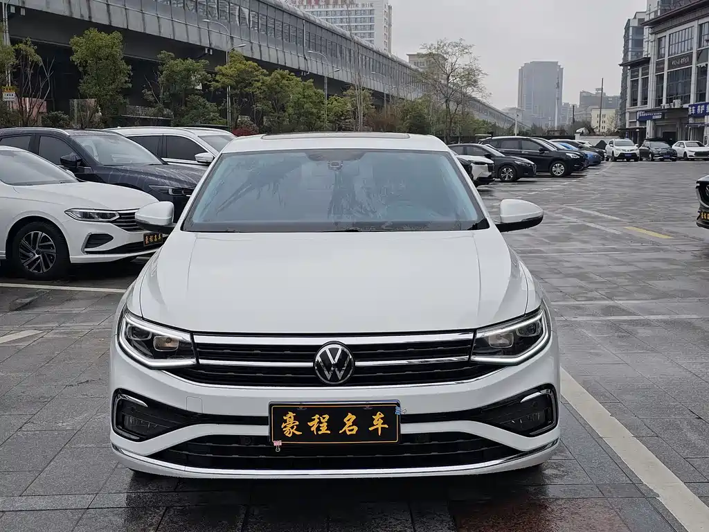 Bora 2023 model 200TSI DSG Yuexing PRO version купить на сайте DeffCars
