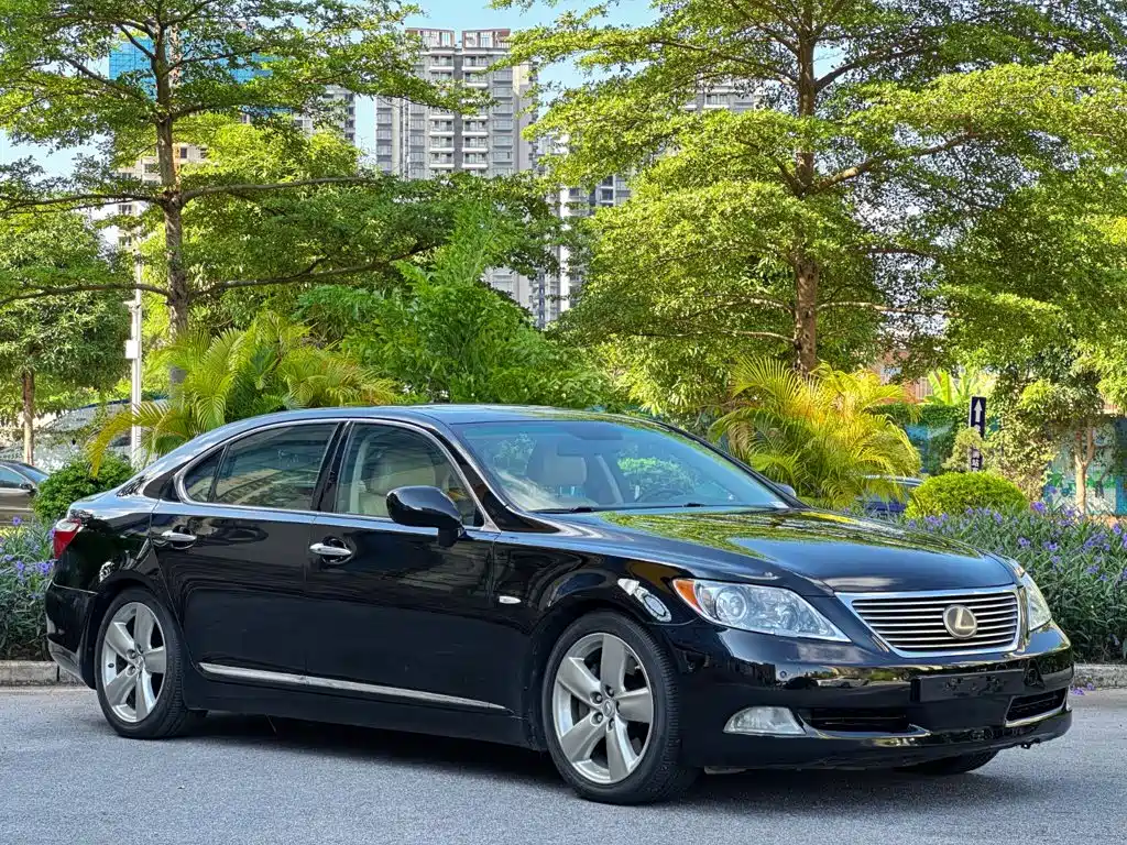 Lexus LS 2010 460L Premium Edition купить на сайте DeffCars