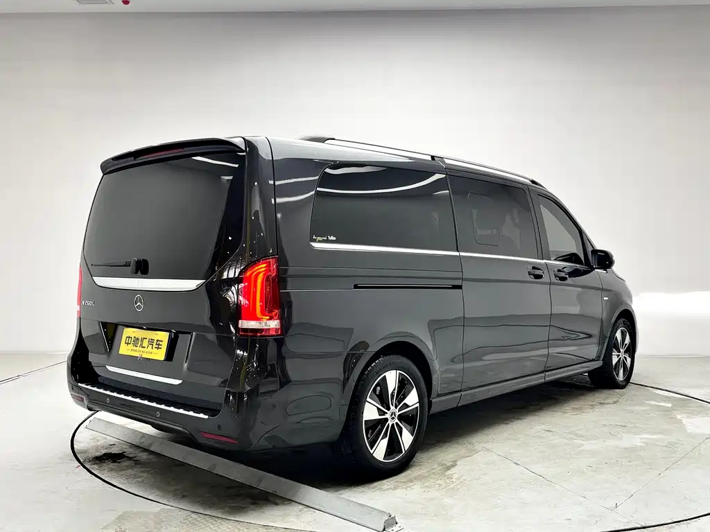 Mercedes-Benz V-Class 2020 V 260 L Long Wheelbase Luxury Edition купить на сайте DeffCars