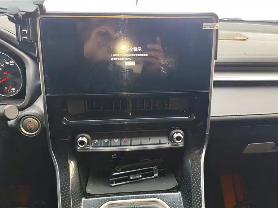 Haval M6 2021 PLUS 1.5T Manual Elite Intelligent Connected Model купить на сайте DeffCars