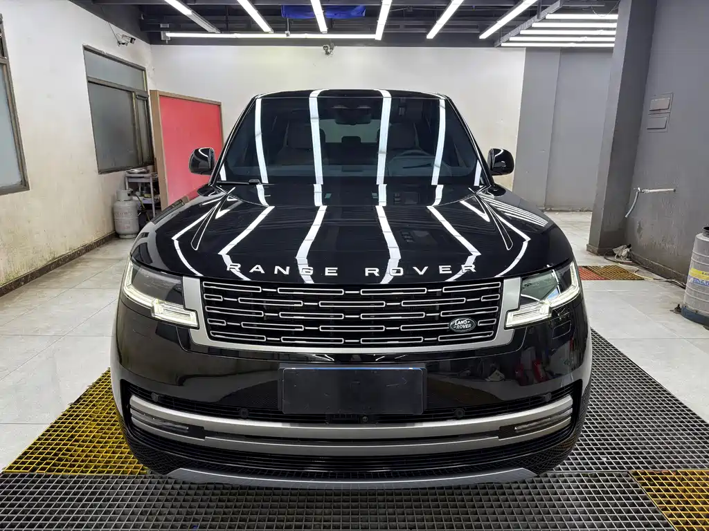 Range Rover 2024 3.0 L6 400PS Extended Edition купить на сайте DeffCars