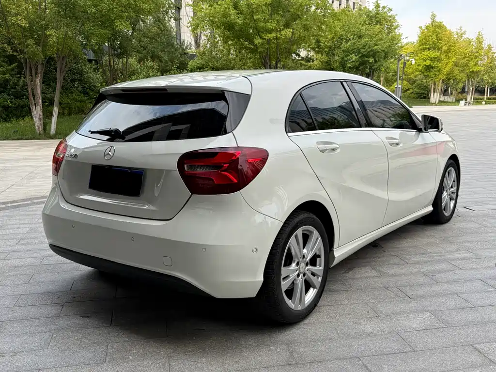 Mercedes A-Class imported 2016 A 200 dynamic model купить на сайте DeffCars