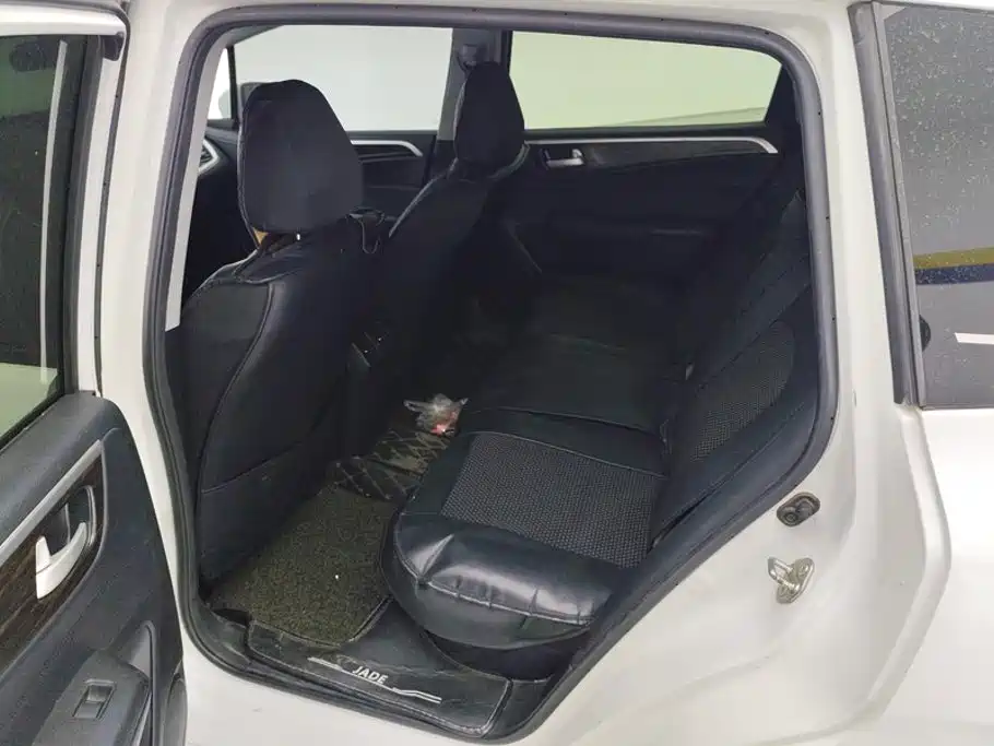 Jade 2017 1.8L automatic comfort version 5 seats купить на сайте DeffCars
