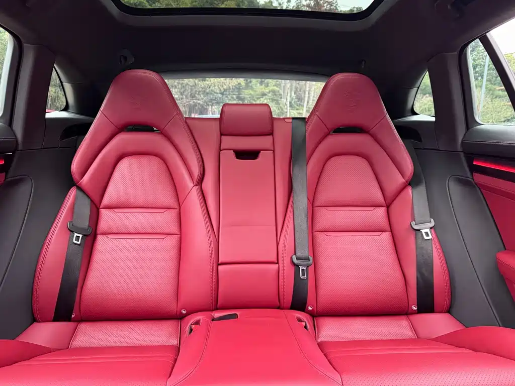 Panamera New Energy 2022 Panamera 4 E-Hybrid Sport Turism купить на сайте DeffCars