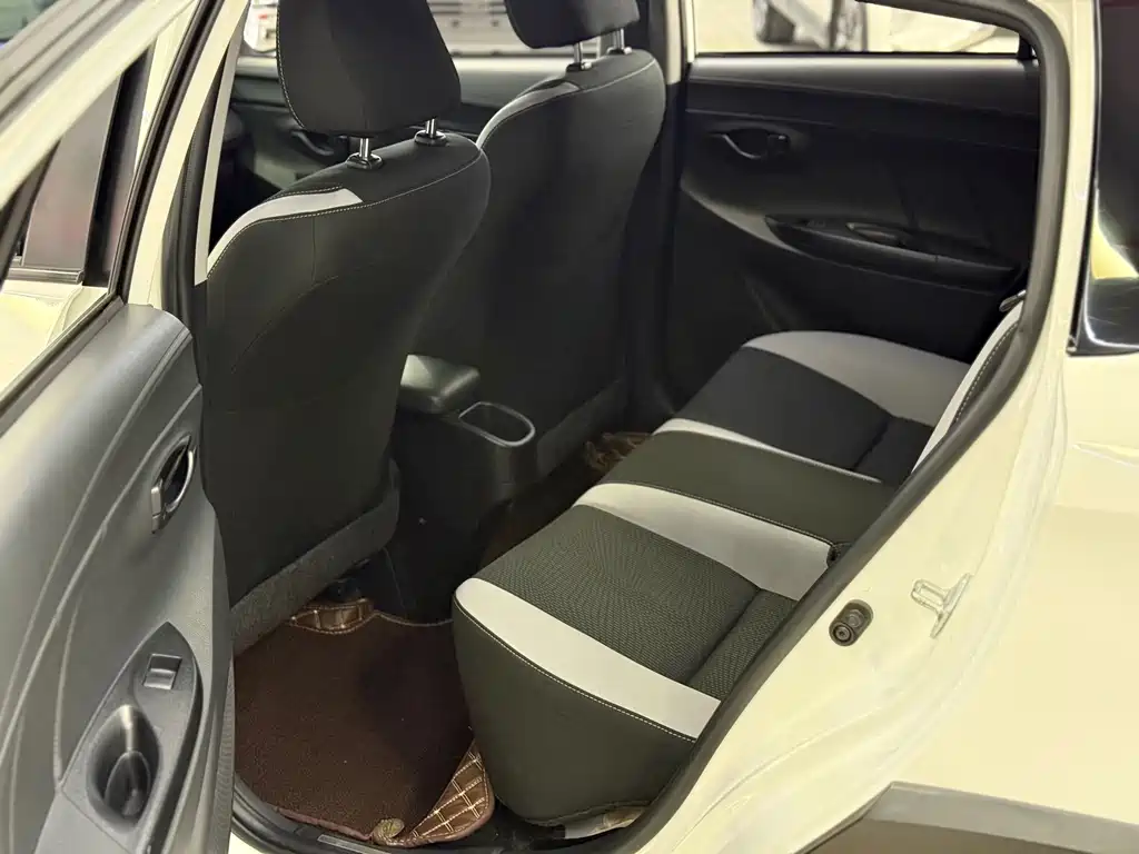 YARiS L Zhixuan 2021 Zhixuan X 1.5L CVT leading version купить на сайте DeffCars