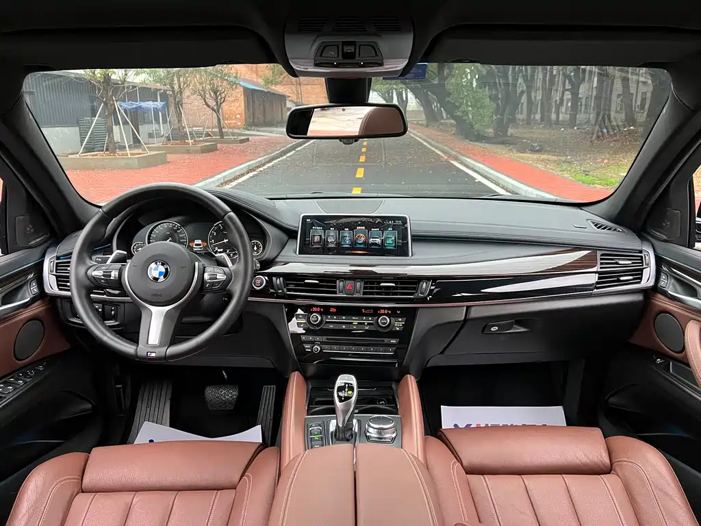 BMW X6 2018 xDrive35i M sports luxury model купить на сайте DeffCars