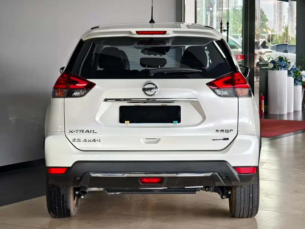 X-Trail 2019 2.5L CVT Intelligent Connected Seven-Seater Leading Edition 4WD купить на сайте DeffCars