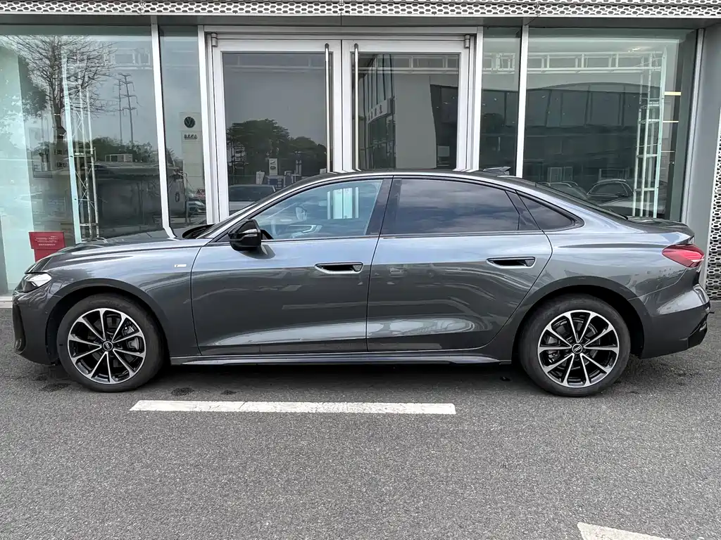 Audi A5L 2026 2.0T Sports Edition Plus купить на сайте DeffCars