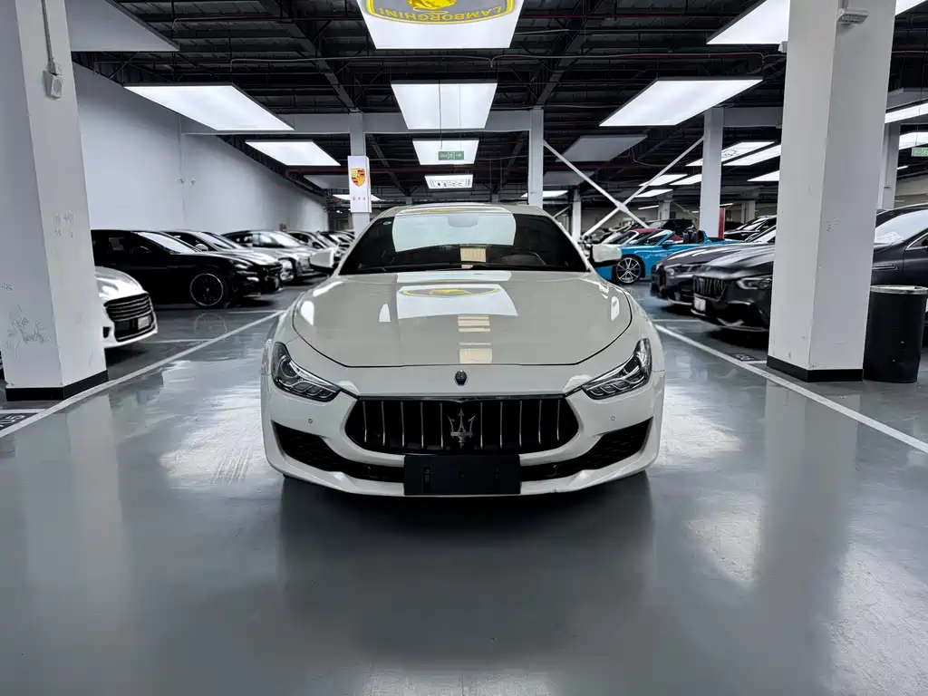 Ghibli 2017 3.0T Standard Edition купить на сайте DeffCars