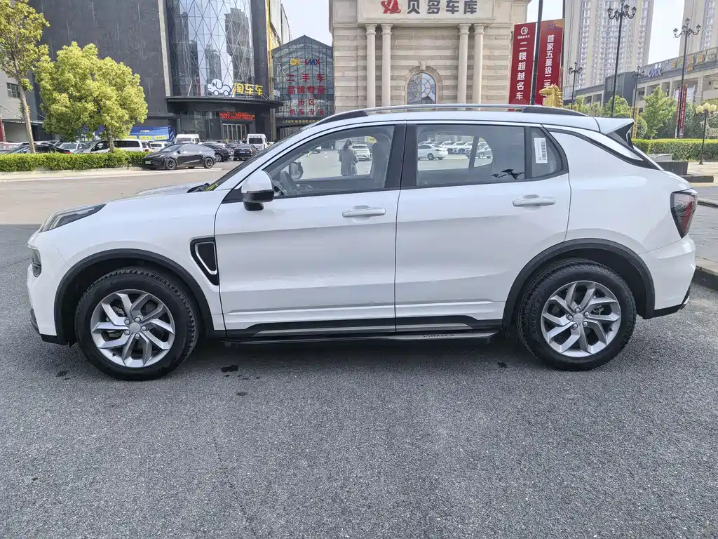 Lynk & Co 01 2023 2.0TD 2WD Asian Games Edition купить на сайте DeffCars