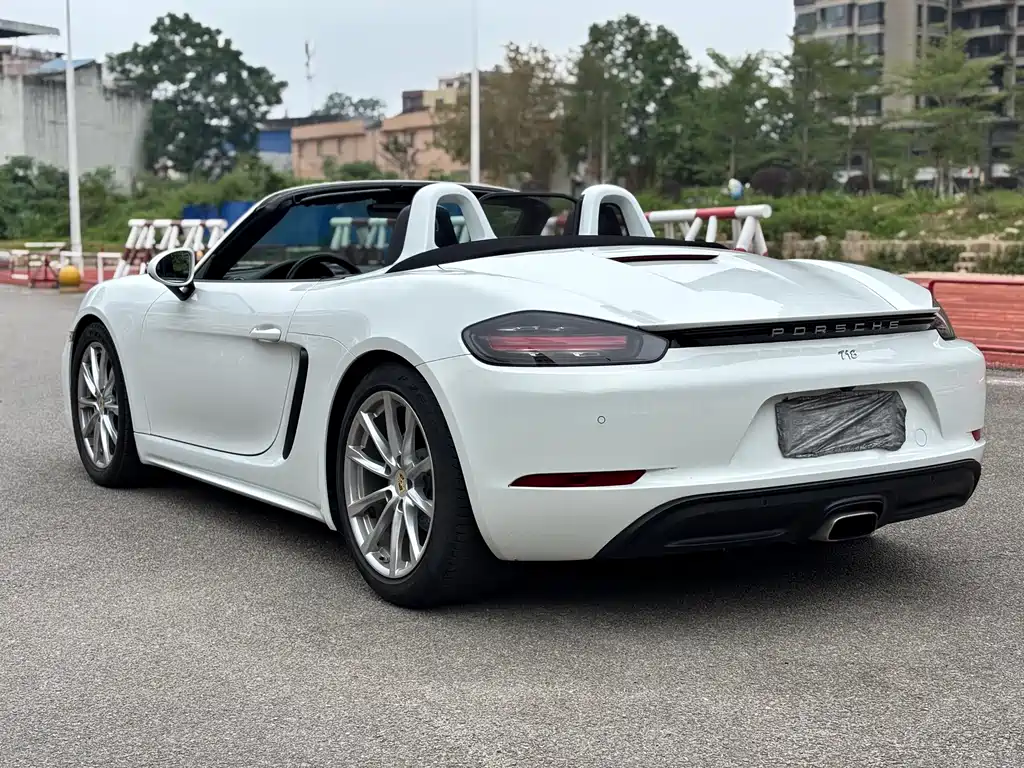 Porsche 718 2018 Boxster 2.0T купить на сайте DeffCars