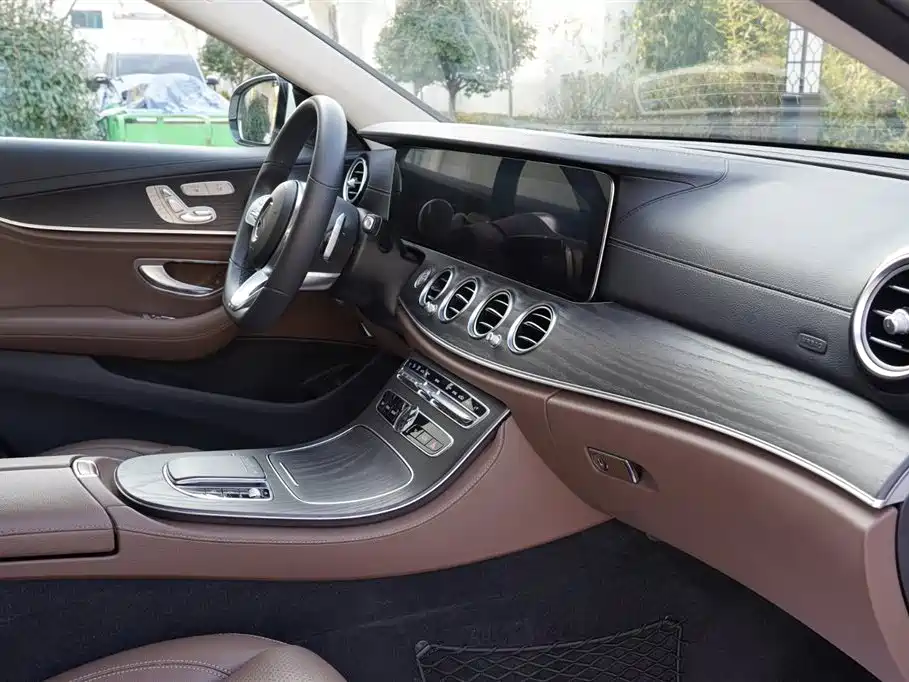 Mercedes-Benz E-Class 2020 E 300 L Sporty and Fashionable купить на сайте DeffCars