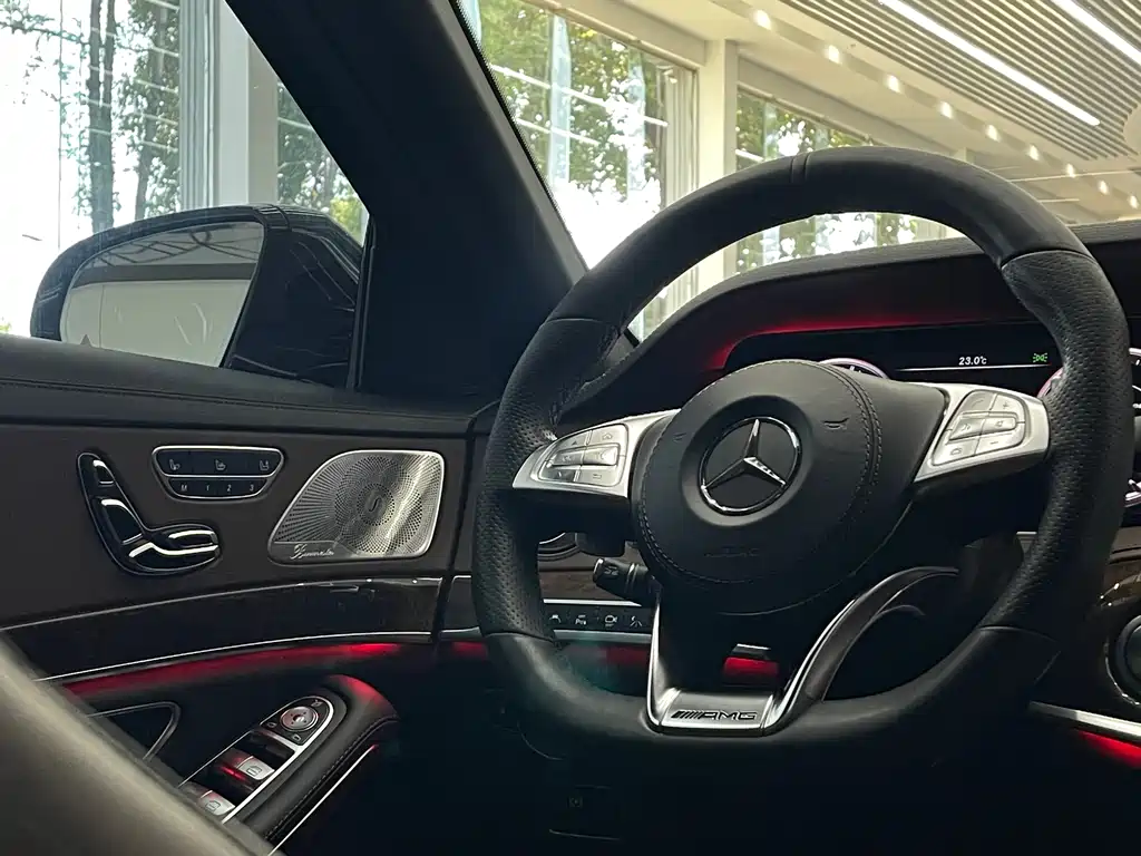 Mercedes-Benz S-Class AMG 2016 AMG S 63 L 4MATIC купить на сайте DeffCars