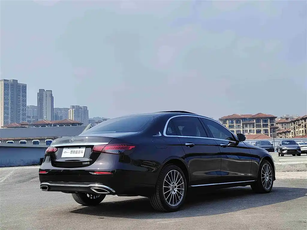 Mercedes-Benz E-Class 2023 E 260 L купить на сайте DeffCars