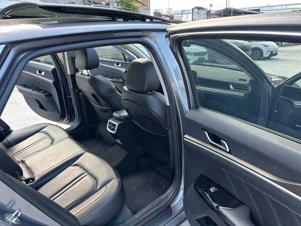 Kia K5 2021 270T CVVD refreshed купить на сайте DeffCars