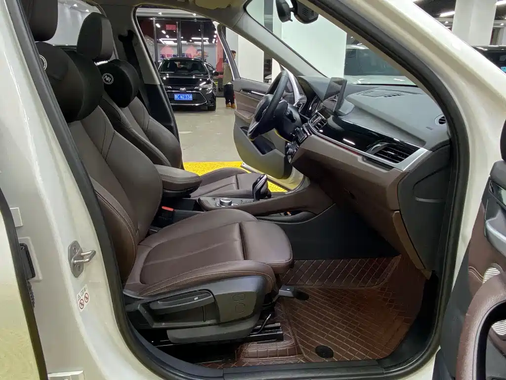 BMW X1 2022 sDrive20Li Fashion Model купить на сайте DeffCars