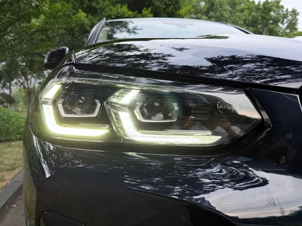BMW X3 2022 facelift xDrive25i M sports package купить на сайте DeffCars