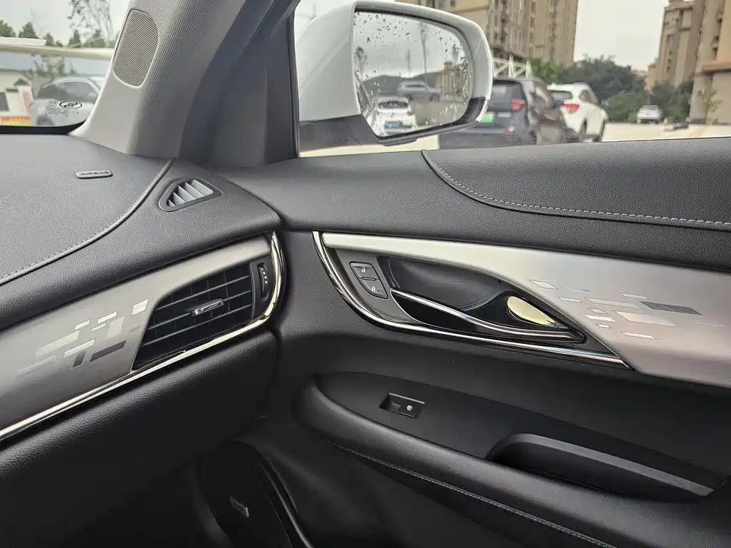 Cadillac ATS-L 2016 28T Fashion Model купить на сайте DeffCars