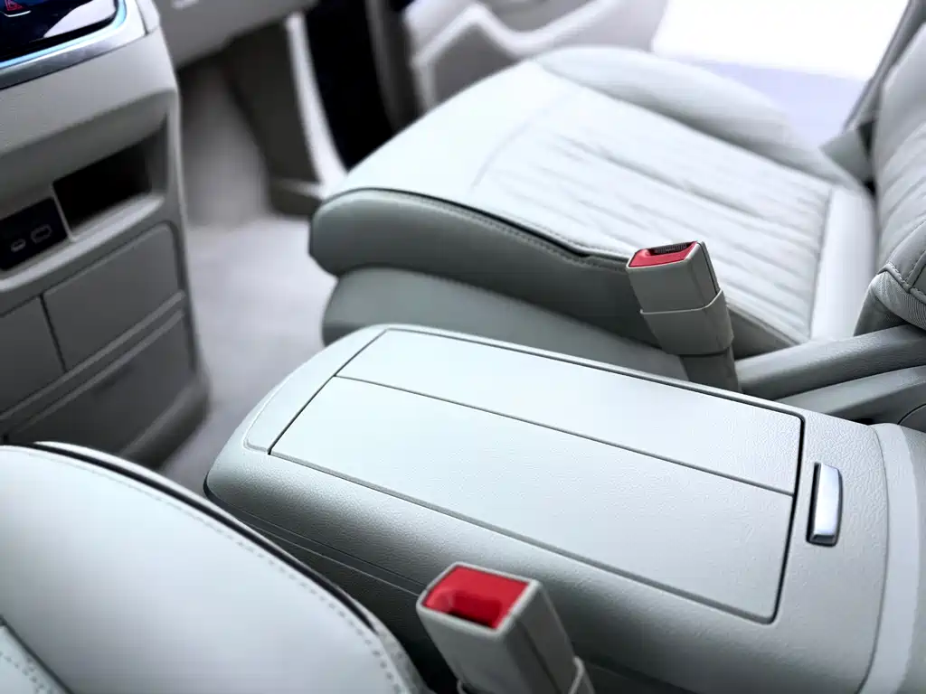 Buick GL8 2022 Land Business Class 652T Luxury купить на сайте DeffCars