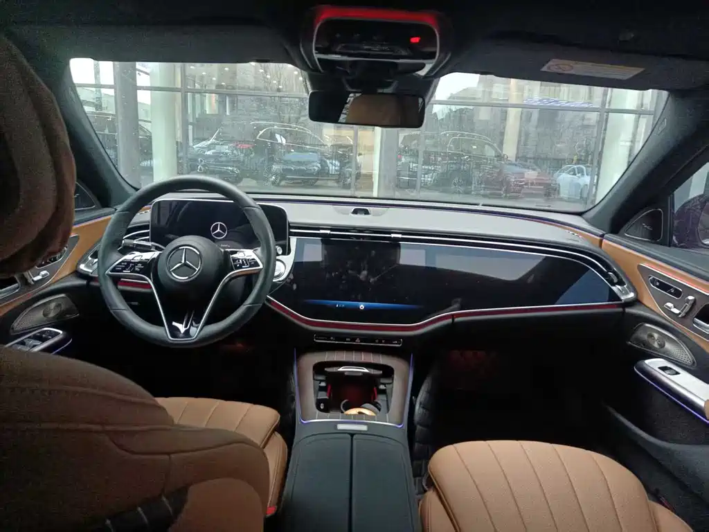 Mercedes-Benz E-Class 2024 E 300 L Luxury Model купить на сайте DeffCars