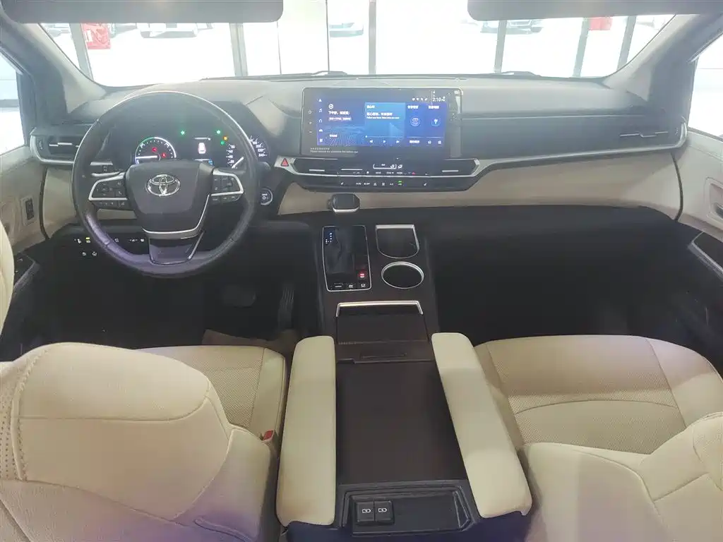 Grevia 2023 2.5L Hybrid Premium PLUS Edition купить на сайте DeffCars