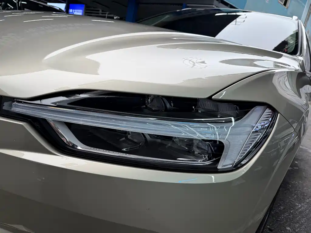 Volvo XC60 2020 T5 four-wheel drive Zhiyi Luxury Edition купить на сайте DeffCars