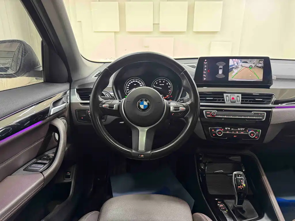 BMW X1 2021 sDrive20Li Exclusive Model купить на сайте DeffCars