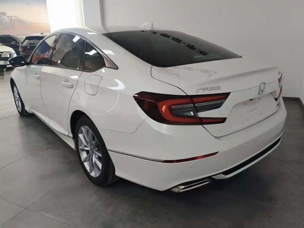 Accord 2022 260TURBO Deluxe Edition купить на сайте DeffCars