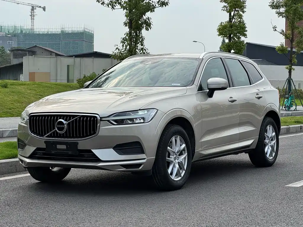 Volvo XC60 2018 T5 Four-wheel Drive Smart Edition купить на сайте DeffCars