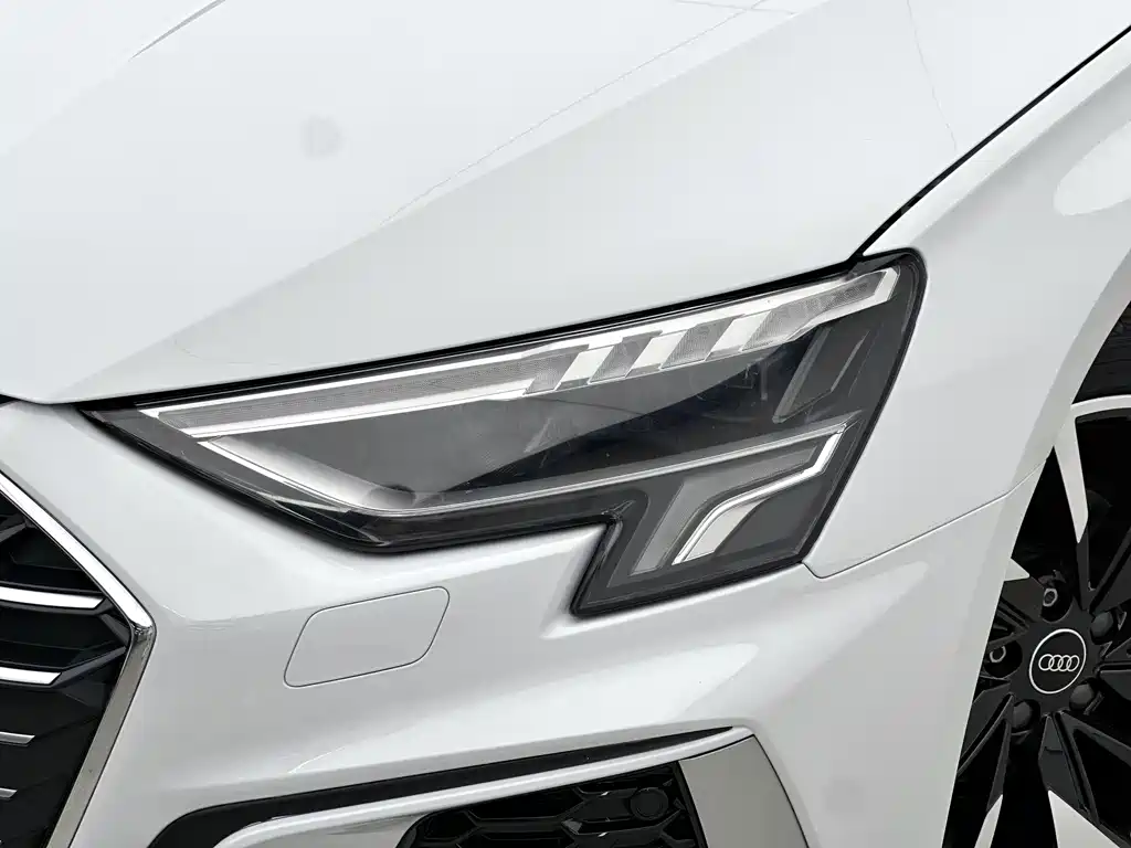Audi A3 2022 A3L Limousine 35 TFSI Fashionable and Sporty купить на сайте DeffCars