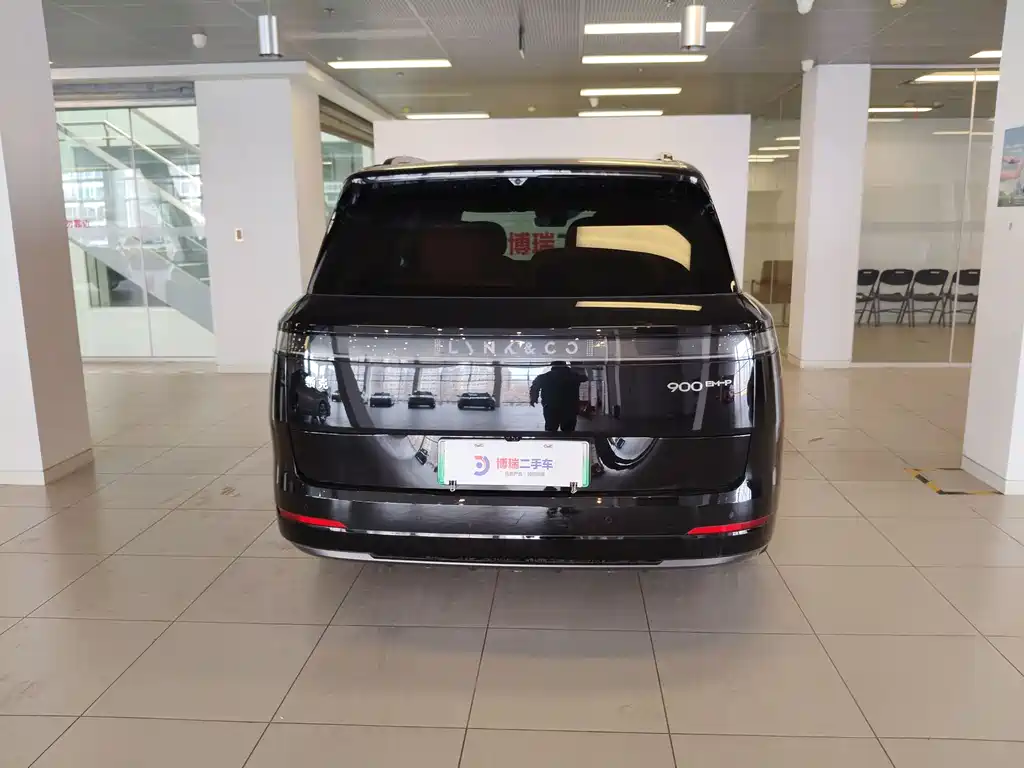 Lynk & Co 900 2025 1.5T Ultra купить на сайте DeffCars