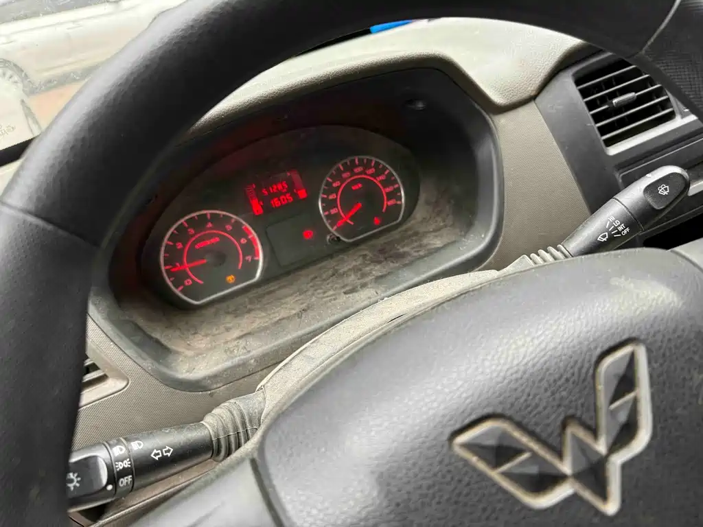 Wuling Rongguang S 2023 1.5L basic model 5/7 seats купить на сайте DeffCars