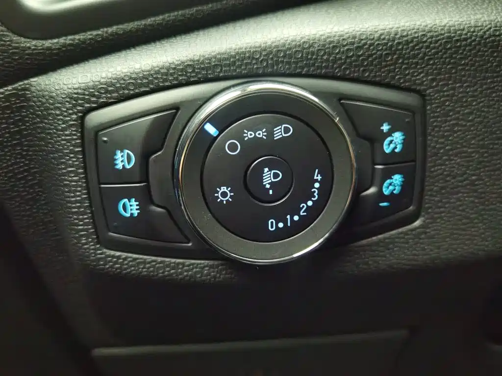 Yibo 2018 1.5L automatic wing type купить на сайте DeffCars