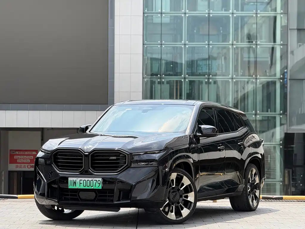 BMW XM 2023 50e купить на сайте DeffCars