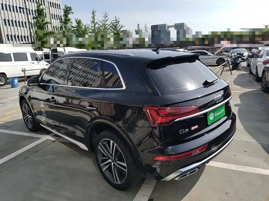 Audi Q5L 2022 40T luxury and dynamic model купить на сайте DeffCars