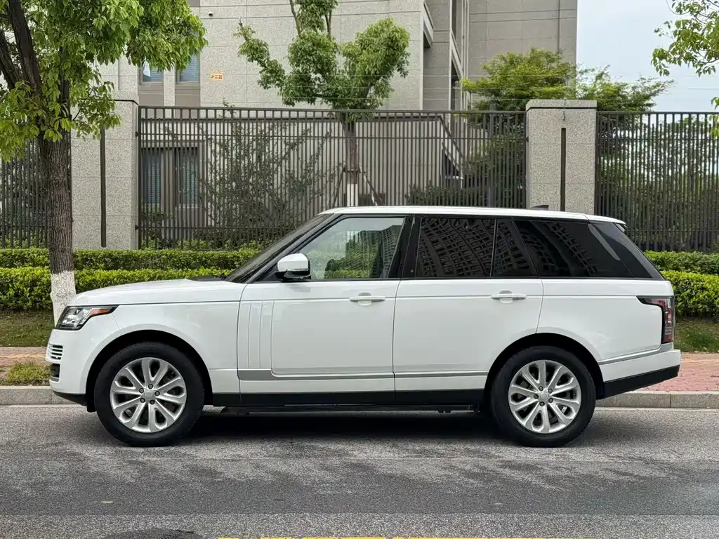 Range Rover 2017 3.0 SC V6 Vogue купить на сайте DeffCars