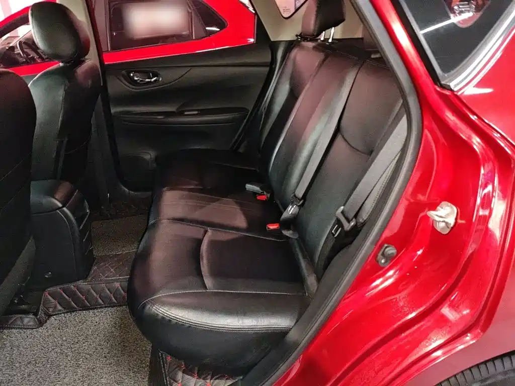 Tiida 2016 1.6L CVT cool version купить на сайте DeffCars