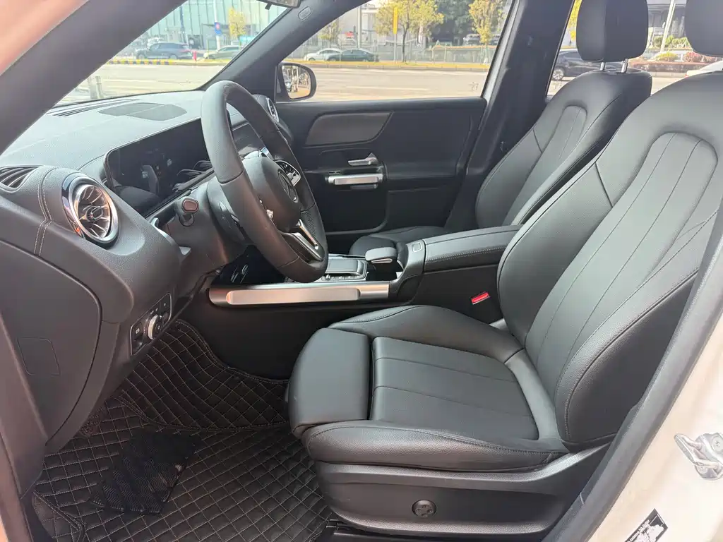 Mercedes-Benz GLB 2022 GLB 200 Dynamic купить на сайте DeffCars