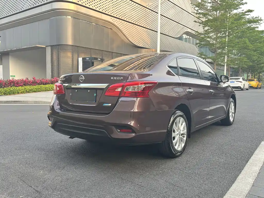 Sylphy 2016 1.6XL CVT Deluxe Edition купить на сайте DeffCars