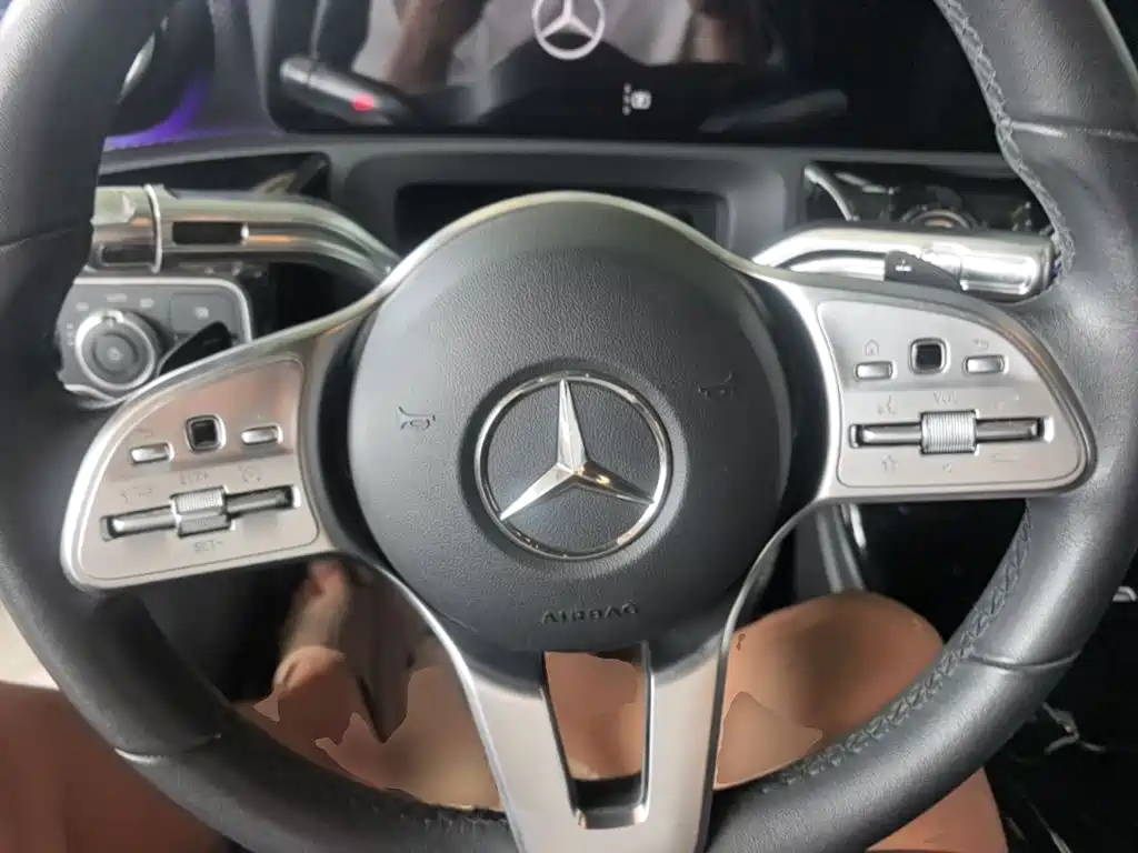 Mercedes A-Class 2022 A 180 L sports sedan купить на сайте DeffCars